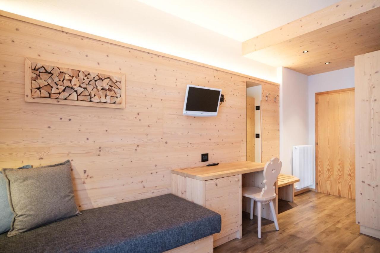 Hotel Piccola Baita Molveno Εξωτερικό φωτογραφία