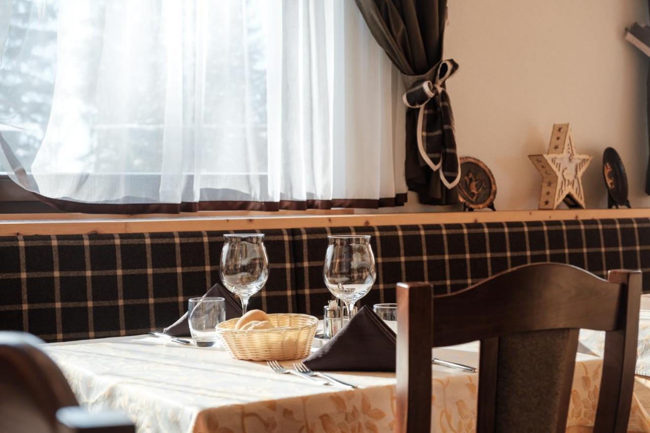 Hotel Piccola Baita Molveno Εξωτερικό φωτογραφία